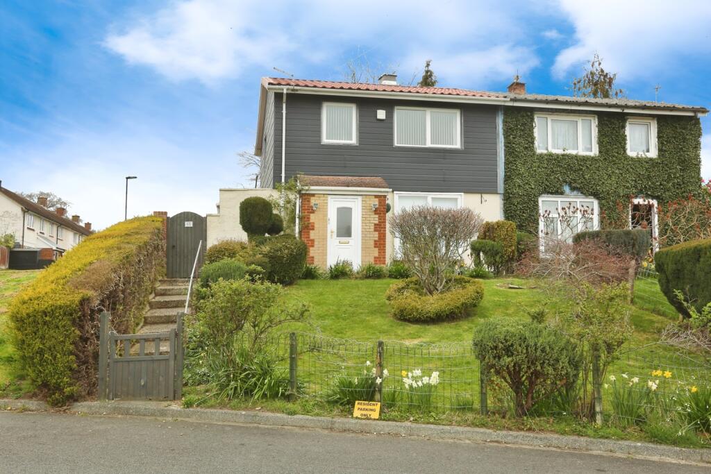 Main image of property: Weston Lane, Southampton, Hampshire, SO19