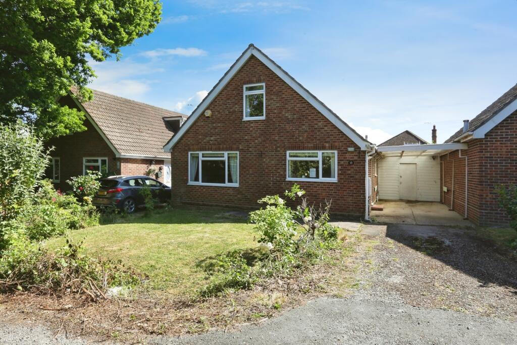 Main image of property: Sharon Road, West End, Southampton, Hampshire, SO30