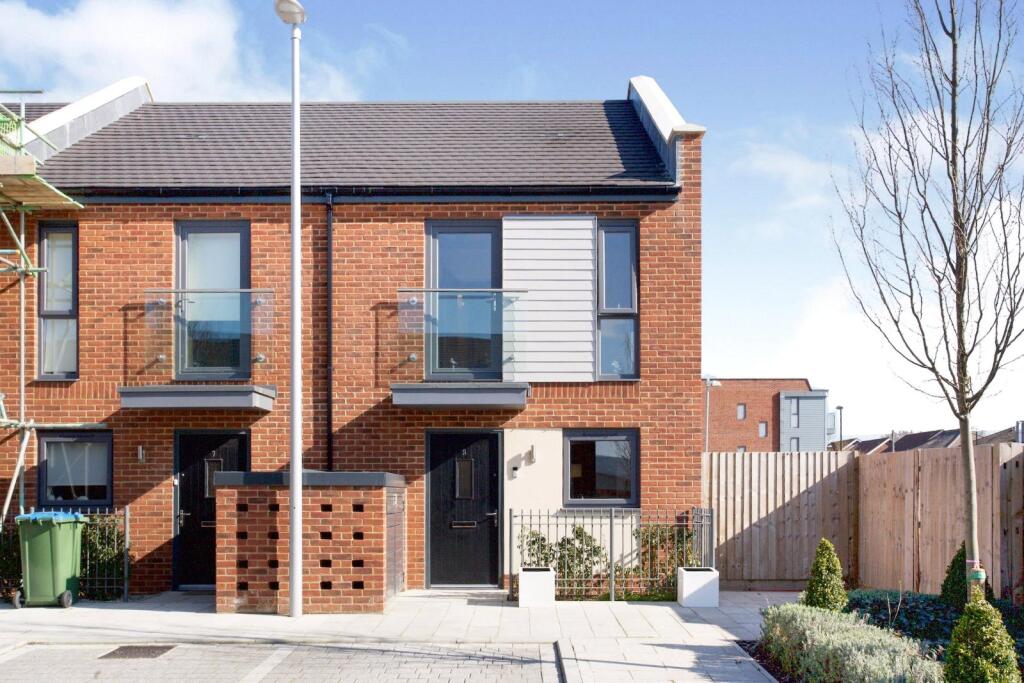 Main image of property: Upton Close, Southampton, Hampshire, SO19