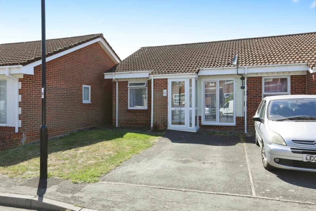 Main image of property: Botley Gardens, Southampton, Hampshire, SO19