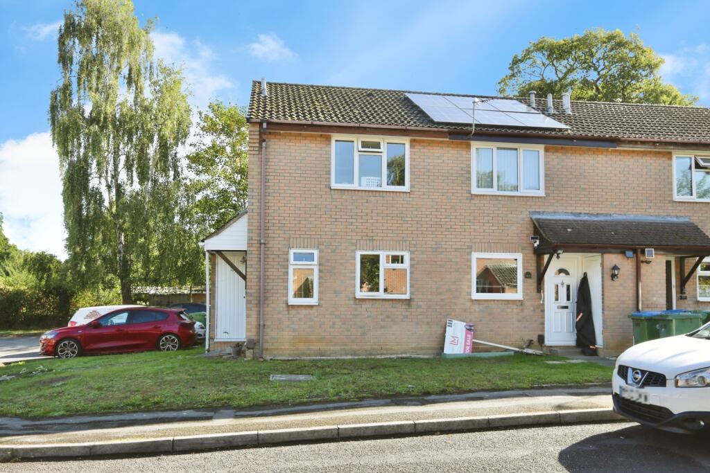 Main image of property: The Oaks, Southampton, Hampshire, SO19