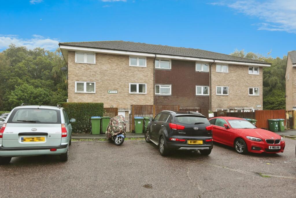 Main image of property: Wadhurst Gardens, Southampton, Hampshire, SO19
