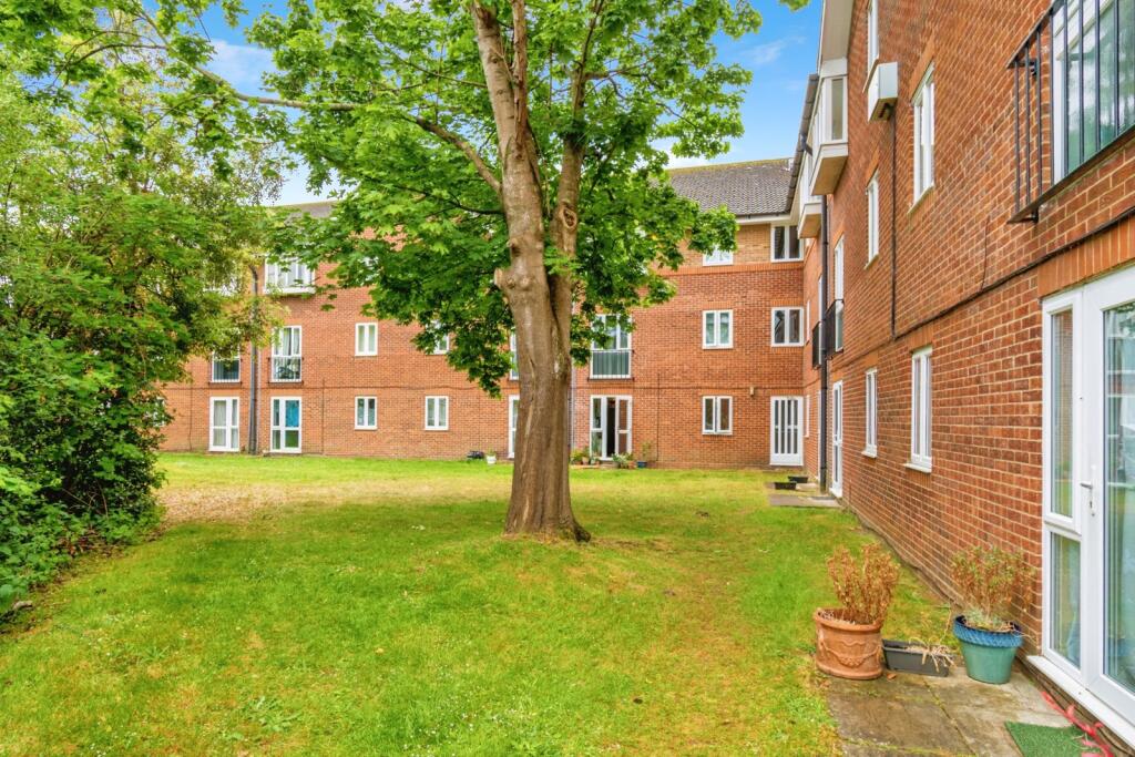Main image of property: Shirley Road, SOUTHAMPTON, Hampshire, SO15