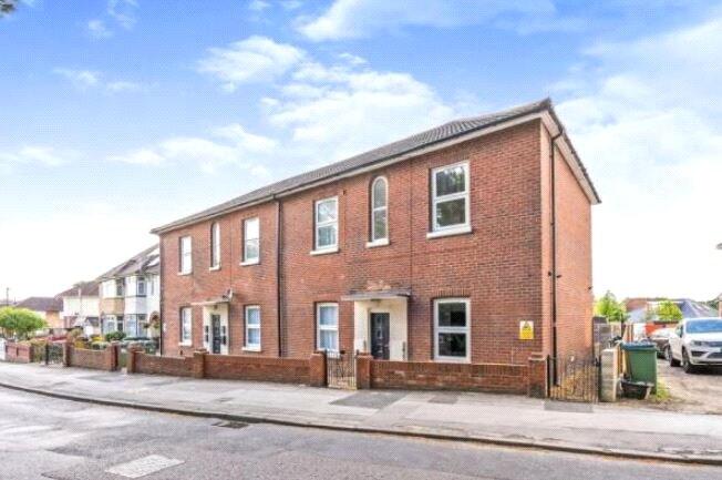 Main image of property: Walnut Grove, Southampton, Hampshire, SO16