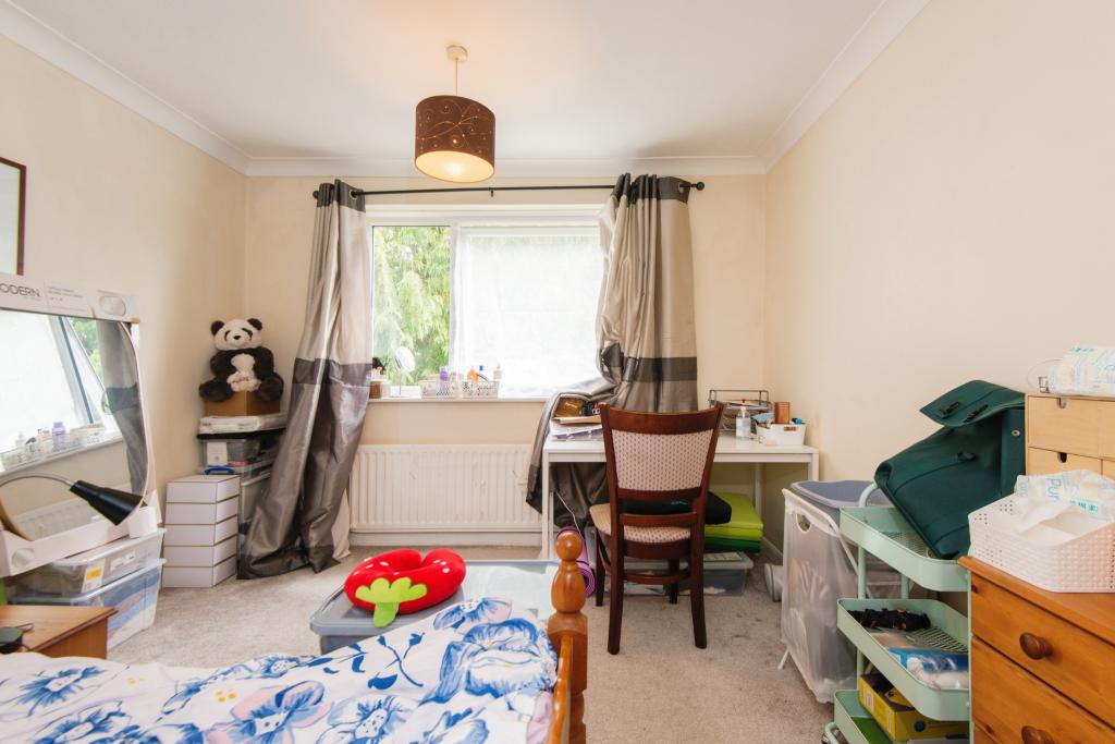 2 bedroom flat for sale in Glen Eyre Road, Southampton, SO16