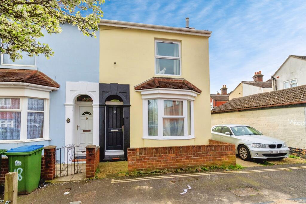 2 bedroom end of terrace house for sale in Parsonage Road, Southampton, Hampshire, SO14
