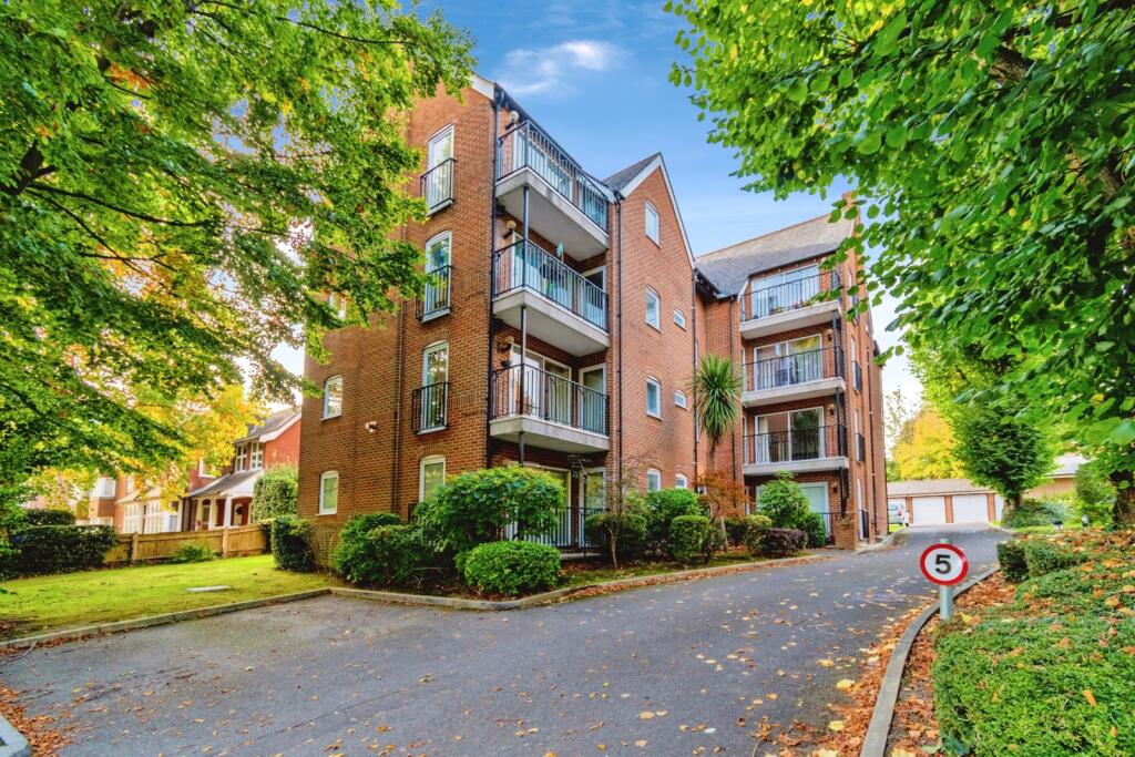 Main image of property: Westwood Road, Southampton, Hampshire, SO17