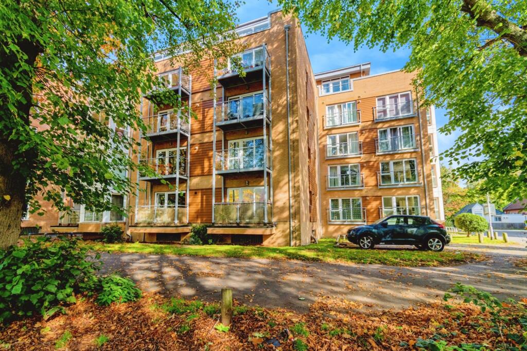 Main image of property: The Avenue, Southampton, Hampshire, SO17
