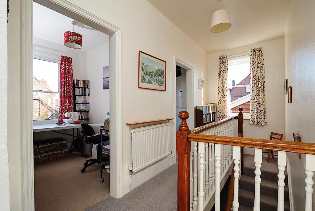 4 bedroom detached house for sale in Dovecote Lane, Beeston, Nottingham