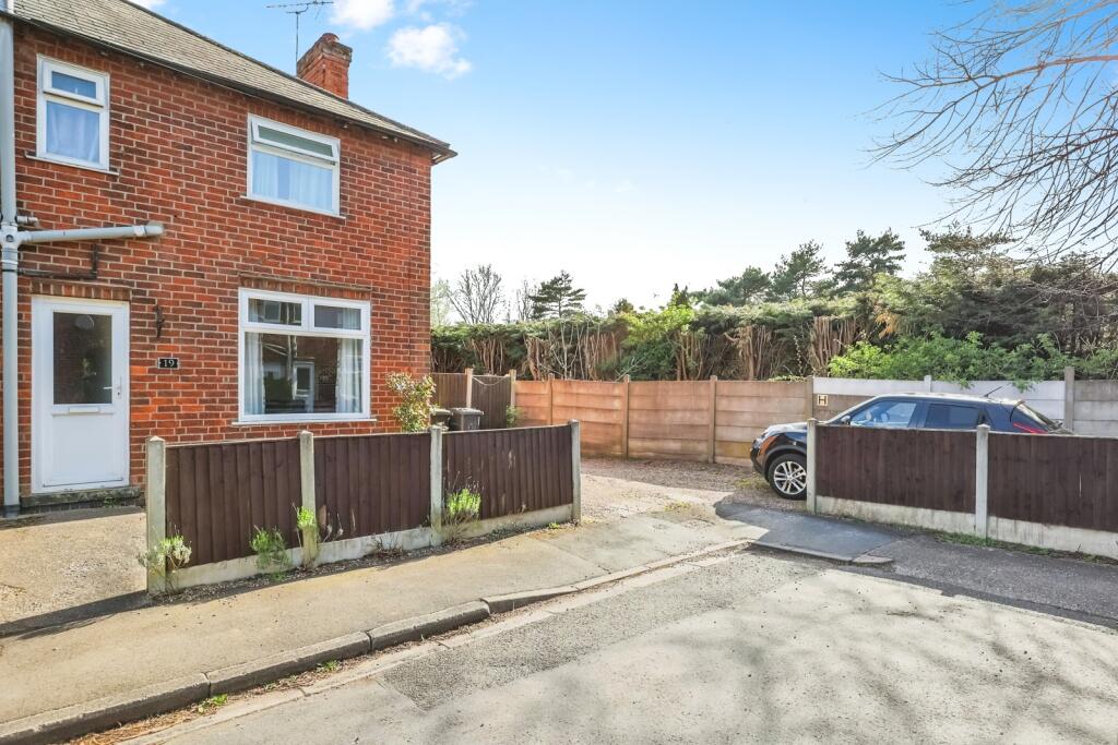 Main image of property: Gloucester Avenue, Beeston, Nottingham, Nottinghamshire, NG9
