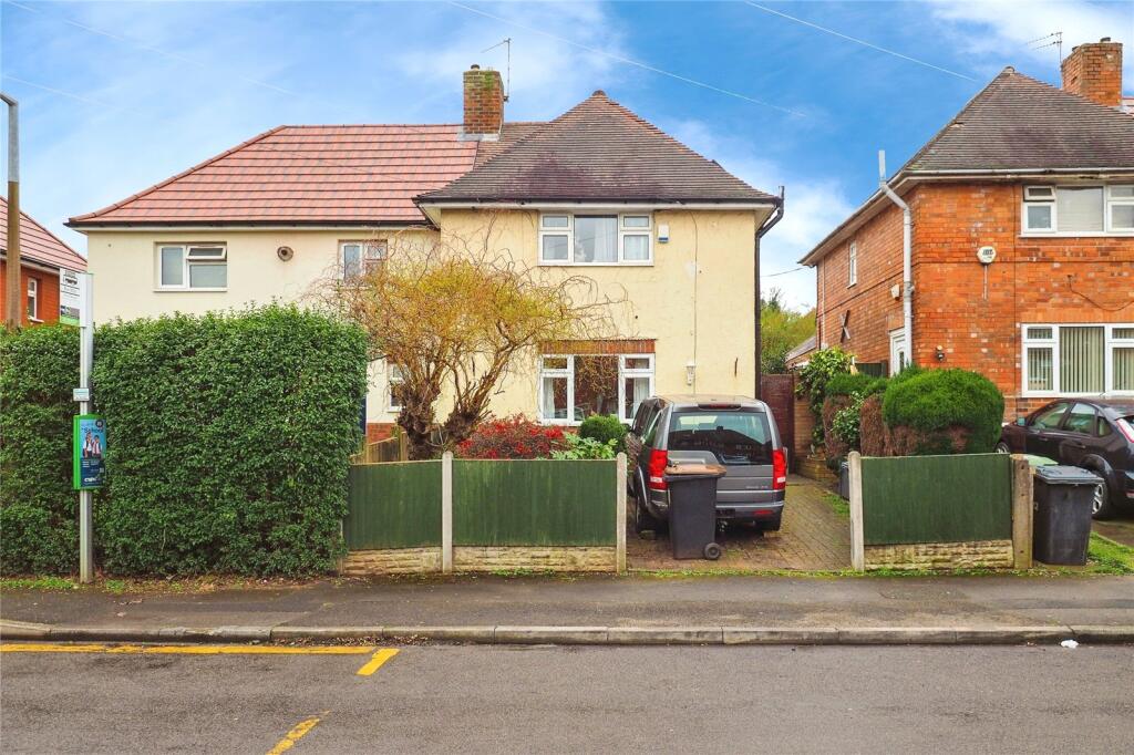 Main image of property: Dennis Avenue, Beeston, Nottingham, Nottinghamshire, NG9