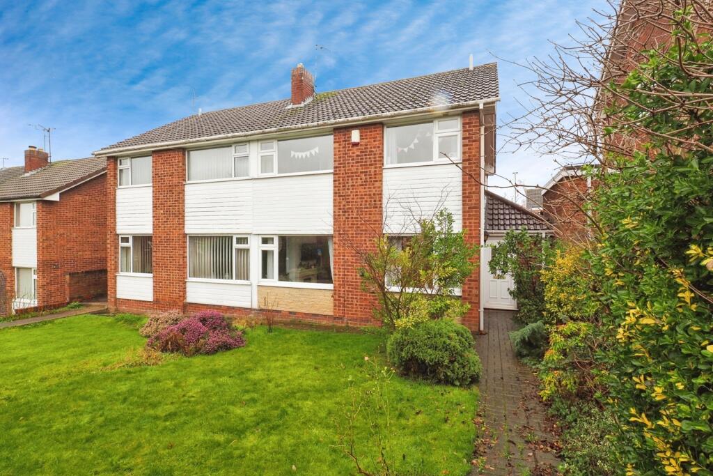 Main image of property: Weldbank Close, Chilwell, Nottingham, NG9