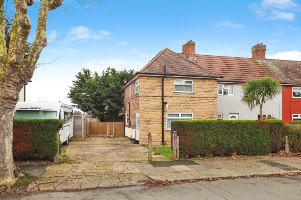 Main image of property: Central Avenue, Beeston, Nottingham, Nottinghamshire, NG9