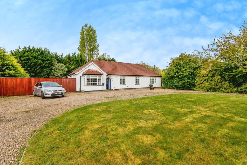 Main image of property: Thorpe Road, Tattershall, Lincolnshire, LN4