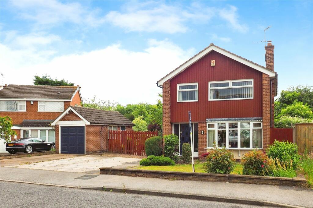 3 bedroom detached house for sale in The Downs, Silverdale, Nottingham