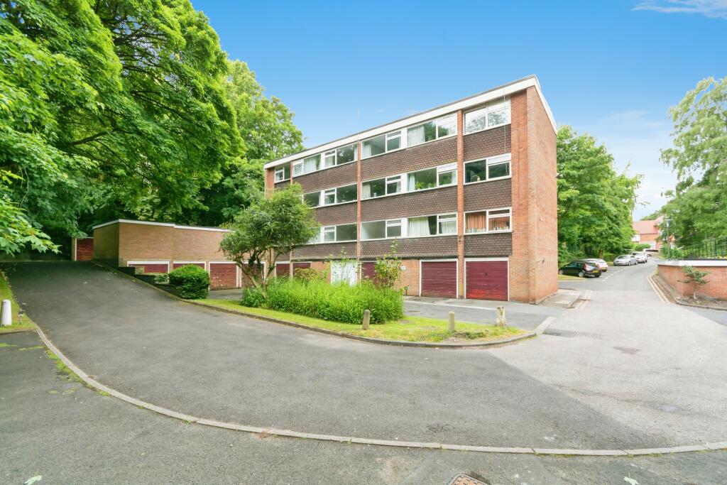 Main image of property: Salisbury Close, Birmingham, West Midlands, B13