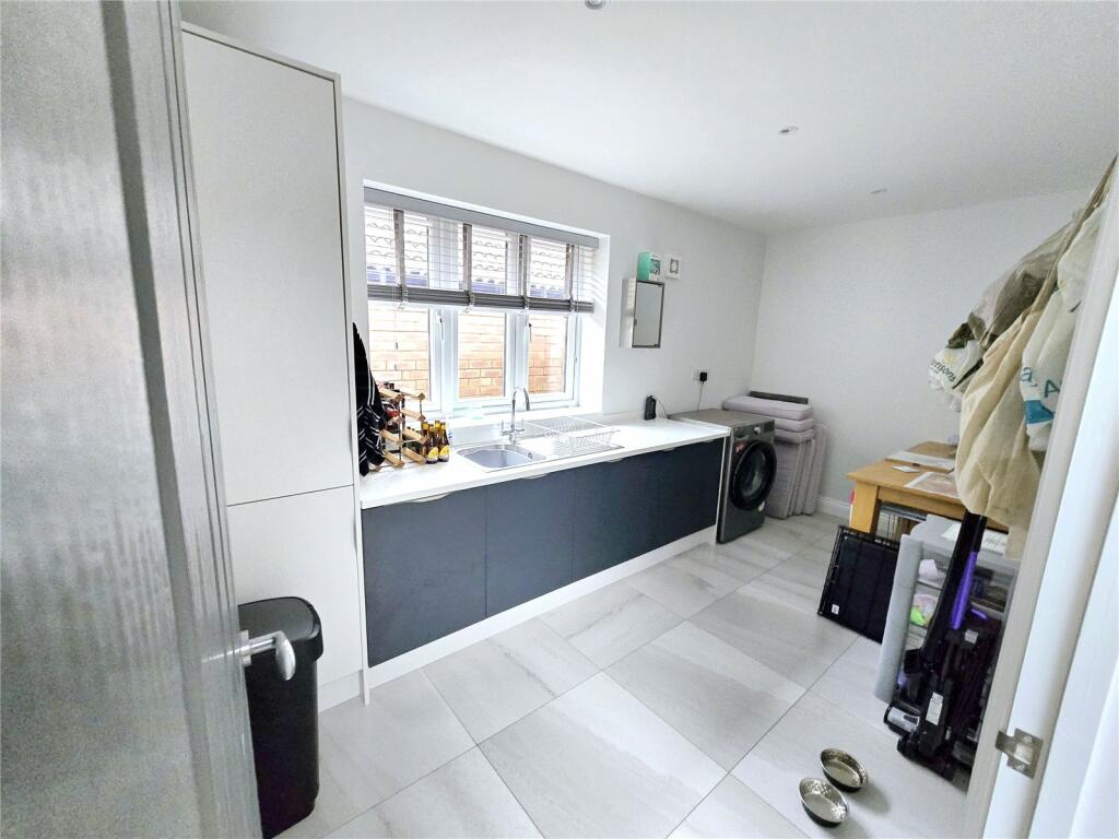 Additional property image - Moorcroft Road, Birmingham, West Midlands, B13