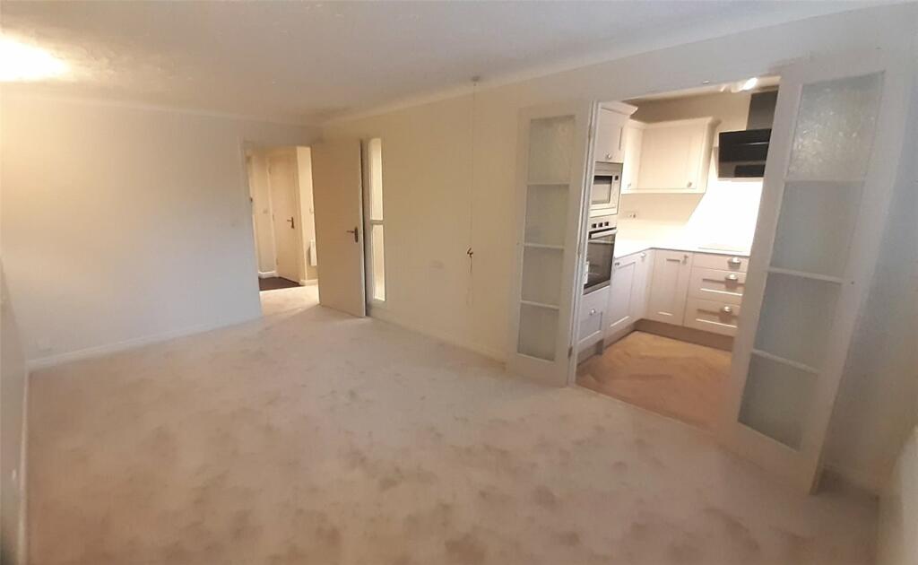 Additional property image - Wake Green Road, Birmingham, West Midlands, B13
