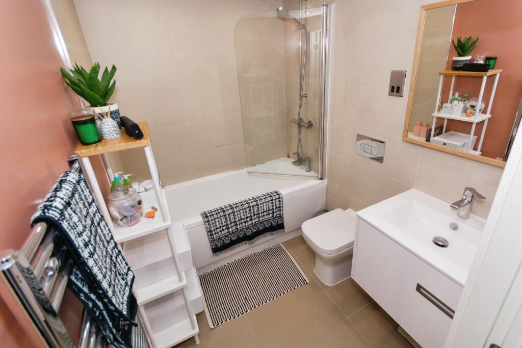 Additional property image - Alcester Road, Birmingham, West Midlands, B13