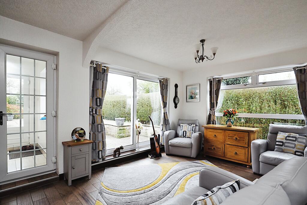 3 bedroom detached house for sale in Moor Road, Papplewick, Nottingham