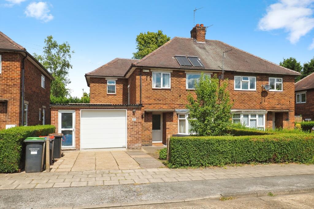 Main image of property: Plumb Road, Hucknall, Nottingham, Nottinghamshire, NG15