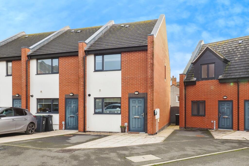 Main image of property: Victory Close, Eastwood, Nottingham, Nottinghamshire, NG16