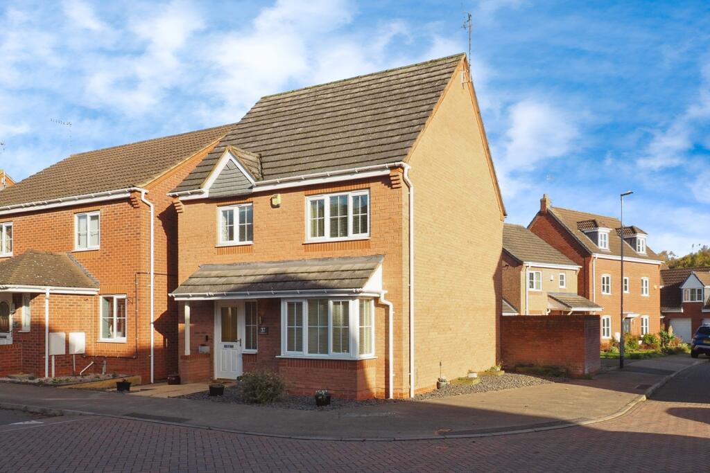 Main image of property: Burberry Avenue, Hucknall, Nottingham, Nottinghamshire, NG15