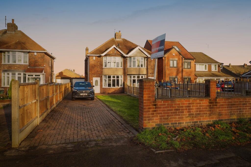Main image of property: Annesley Road, Hucknall, Nottingham, Nottinghamshire, NG15