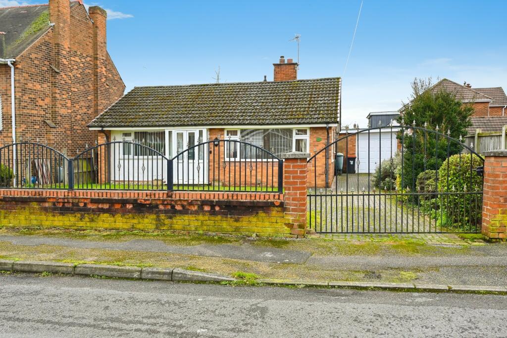 Main image of property: Chestnut Avenue, Kirkby-in-Ashfield, Nottingham, Nottinghamshire, NG17