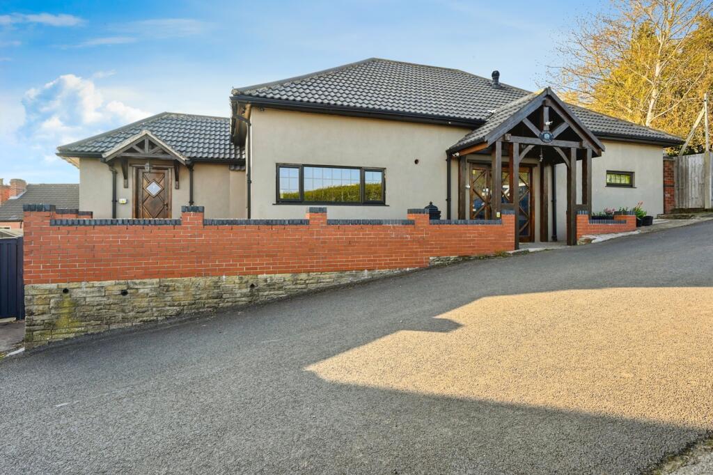 Main image of property: Church Hill, Kirkby-in-Ashfield, Nottingham, Nottinghamshire, NG17