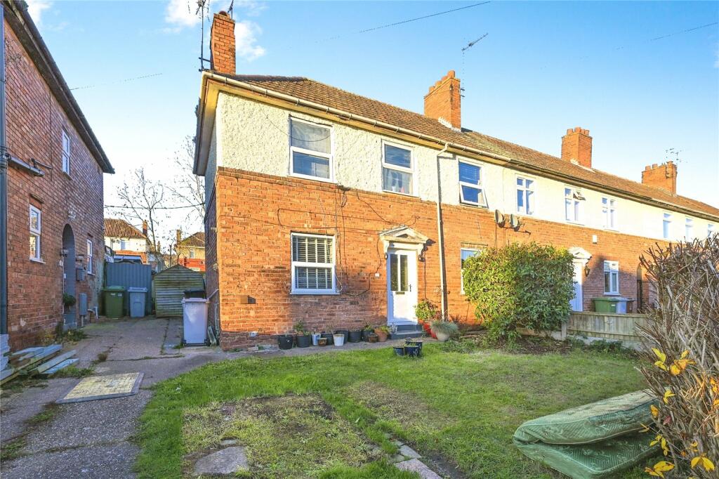 3 bedroom semidetached house for sale in Grange Road, Blidworth