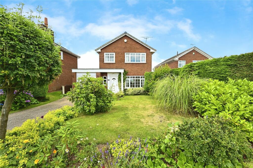 Main image of property: Delamere Drive, Mansfield, Nottinghamshire, NG18