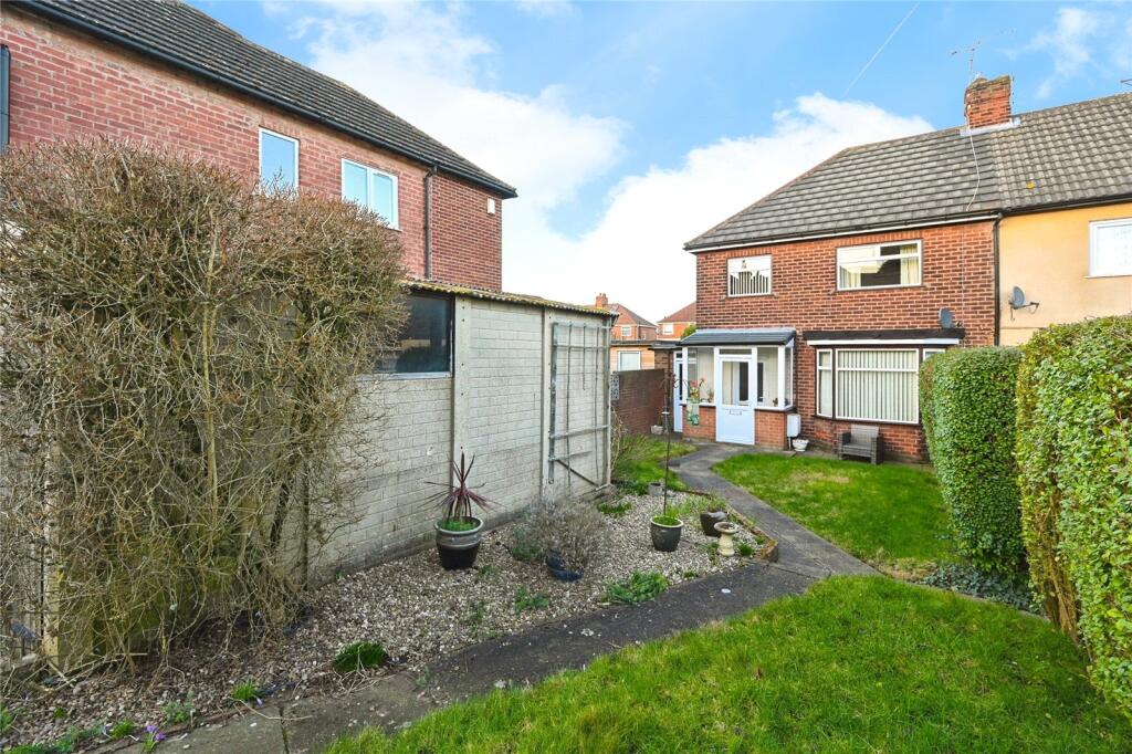Main image of property: Crown Street, Mansfield, Nottinghamshire, NG18