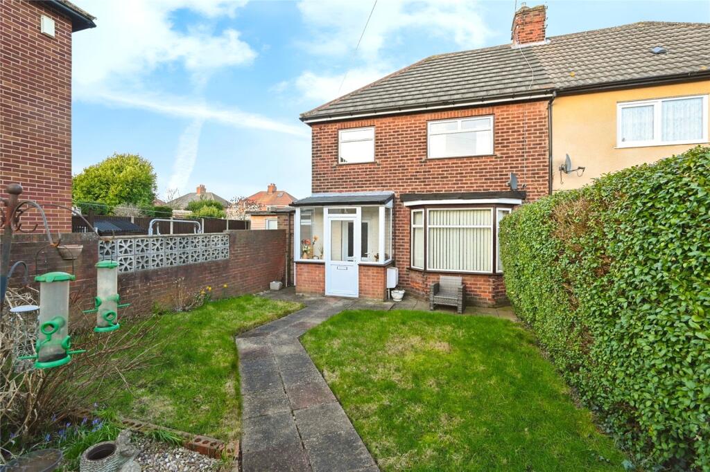 Main image of property: Crown Street, Mansfield, Nottinghamshire, NG18