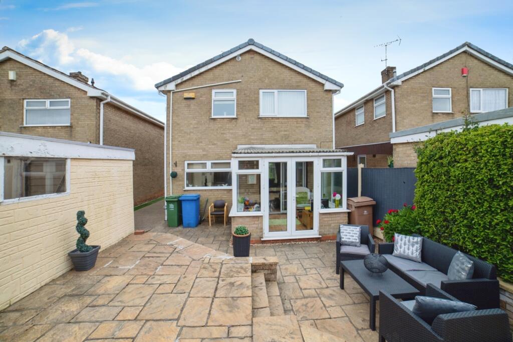 Main image of property: Cheriton Close, Mansfield, Nottinghamshire, NG19