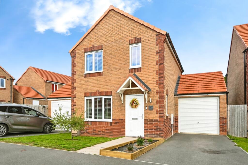 Main image of property: David Avenue, Bilsthorpe, Newark, Nottinghamshire, NG22