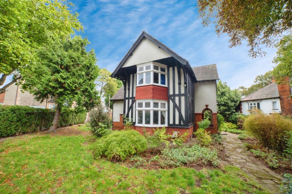 Main image of property: Rufford Avenue, Mansfield, Nottinghamshire, NG18