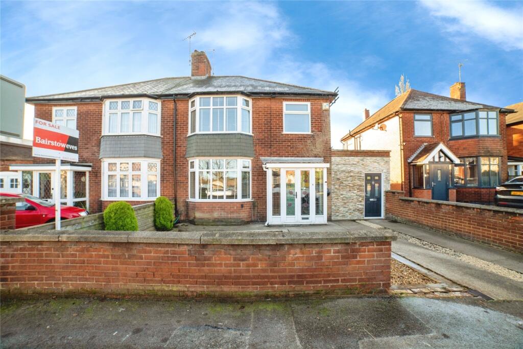 Main image of property: Chesterfield Road North, Mansfield, Nottinghamshire, NG19