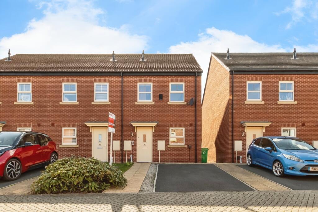 Main image of property: Spinning Drive, NOTTINGHAM, Nottinghamshire, NG5