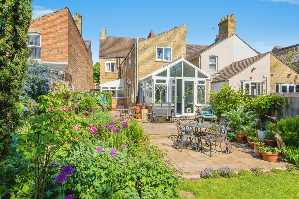 Main image of property: Eastfield Road, Peterborough, Cambridgeshire, PE1