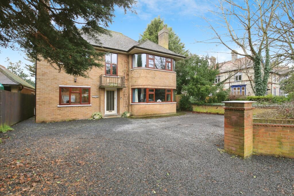 Main image of property: Princes Gardens, Cambridgeshire, PE1