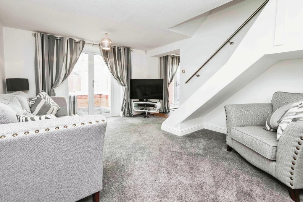 Additional property image - Knowle Close, Rednal, Birmingham, West Midlands, B45