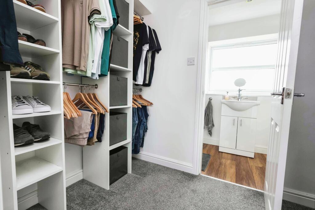 Additional property image - Knowle Close, Rednal, Birmingham, West Midlands, B45