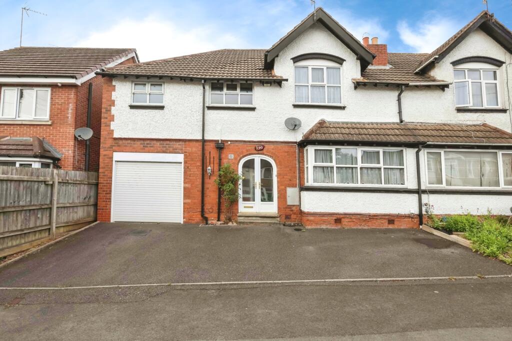 Main image of property: Woodland Road, Northfield, Birmingham, West Midlands, B31
