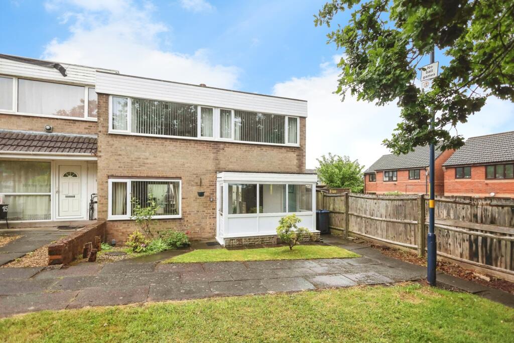 Main image of property: Kewstoke Croft, Birmingham, West Midlands, B31