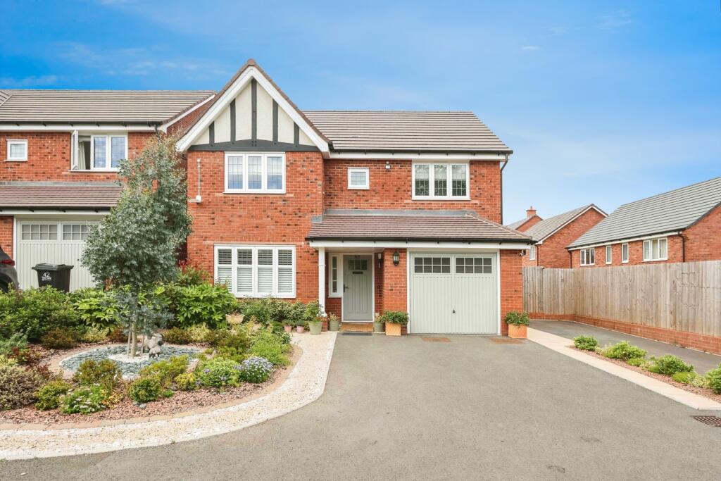 Main image of property: Club Lane, BIRMINGHAM, West Midlands, B31