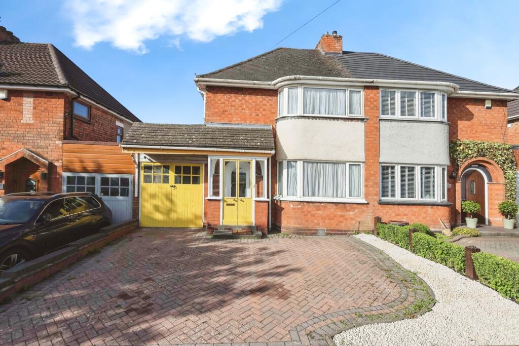 Main image of property: Park View Road, Birmingham, West Midlands, B31