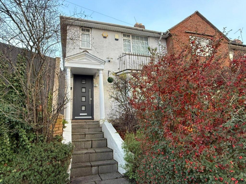 Main image of property: Middlemore Road, Northfield, Birmingham, West Midlands, B31