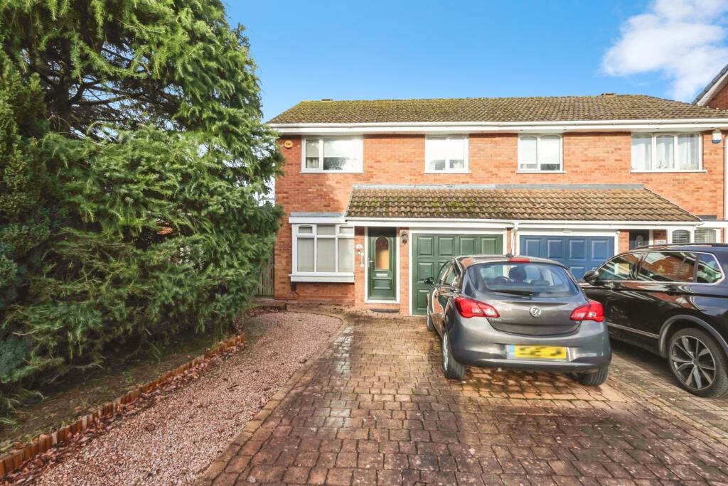Main image of property: New Meadow Close, BIRMINGHAM, West Midlands, B31