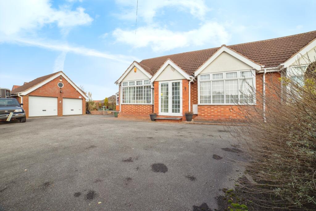 Main image of property: Mansfield Road, Skegby, Sutton-in-Ashfield, Nottinghamshire, NG17